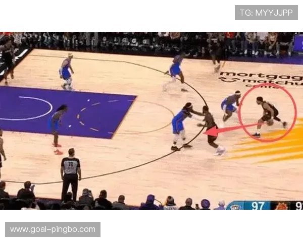 德雷蒙德·格林挡拆防守提升勇士篮板对抗强度显著